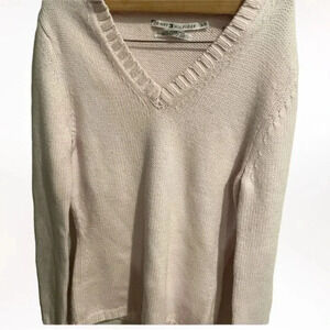 Tommy Hilfiger women’s light pink v-neck sweater size small wool blend